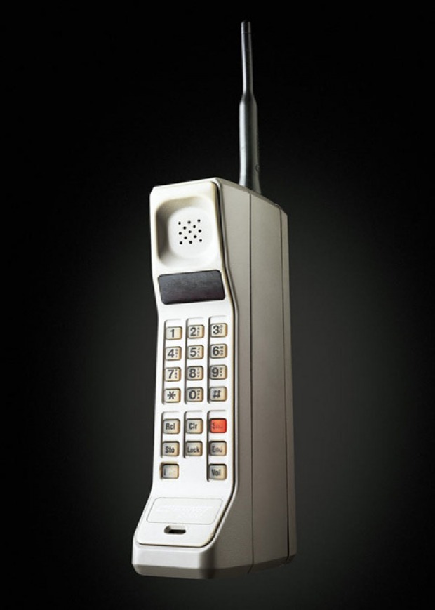 cellulare motorola anni '90