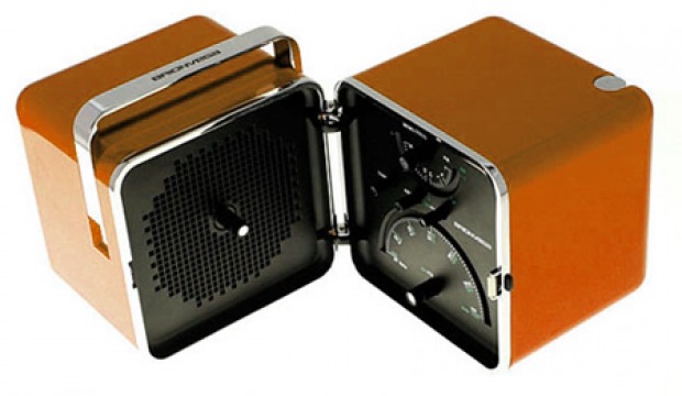 Radio Cubo anni '60 arancio